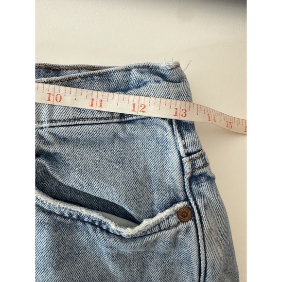 & other stories denim jean shorts Women Size 27 Blue distressed button fly - Picture 6 of 9